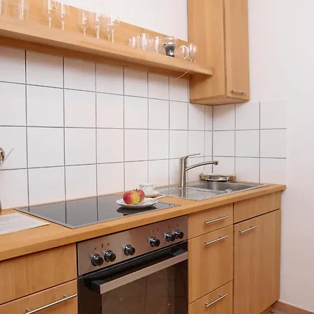 Hotel Bioweingut & Gaenz 3*