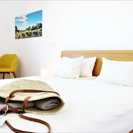 Hotel Bioweingut & Gaenz