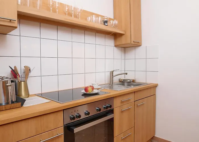 Hotel Bioweingut & Gaenz 3*