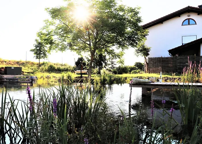 Hotel Bioweingut & Gaenz 3*