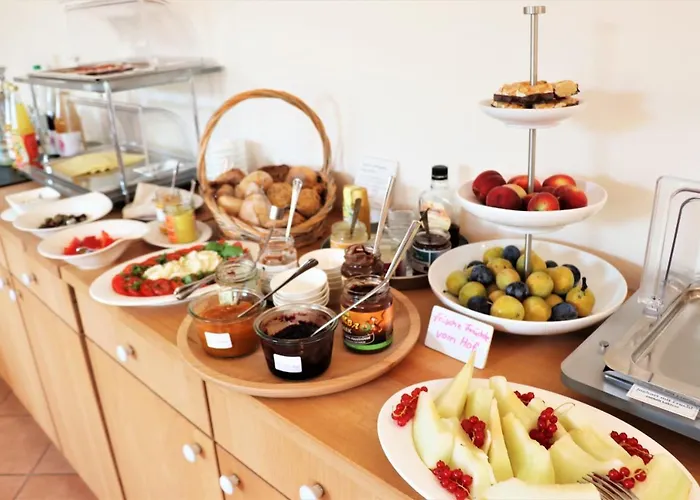 Hotel Bioweingut & Gaenz 3*